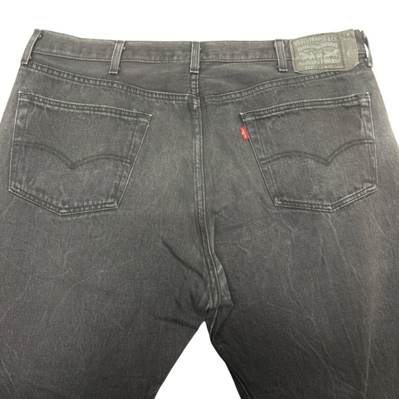 Levi’s 501 Jeans Button Fly Men’s Size 42 x 32 Black Straight Leg Denim - Picture 4 of 14